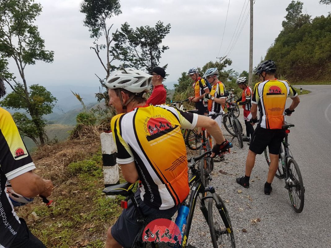 Mountain Biking Kandy to Cultral Traingle -  3 Days