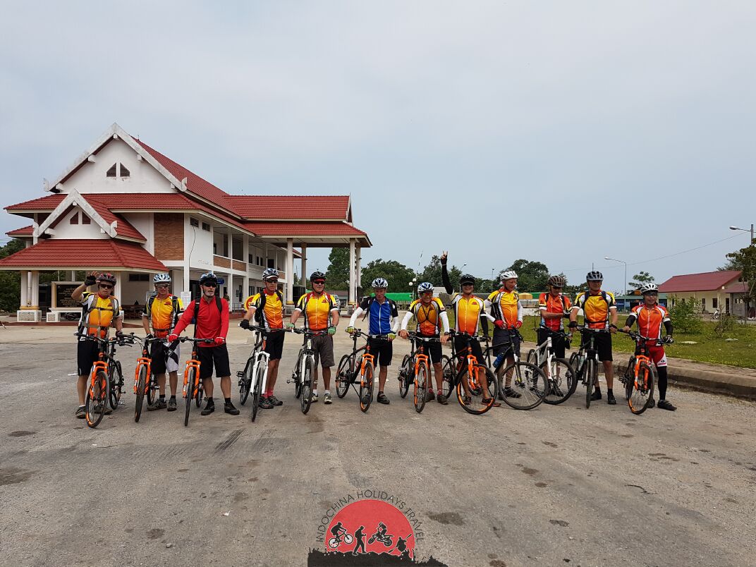 10 Days Loop Cycling From Northwest To East Tour
