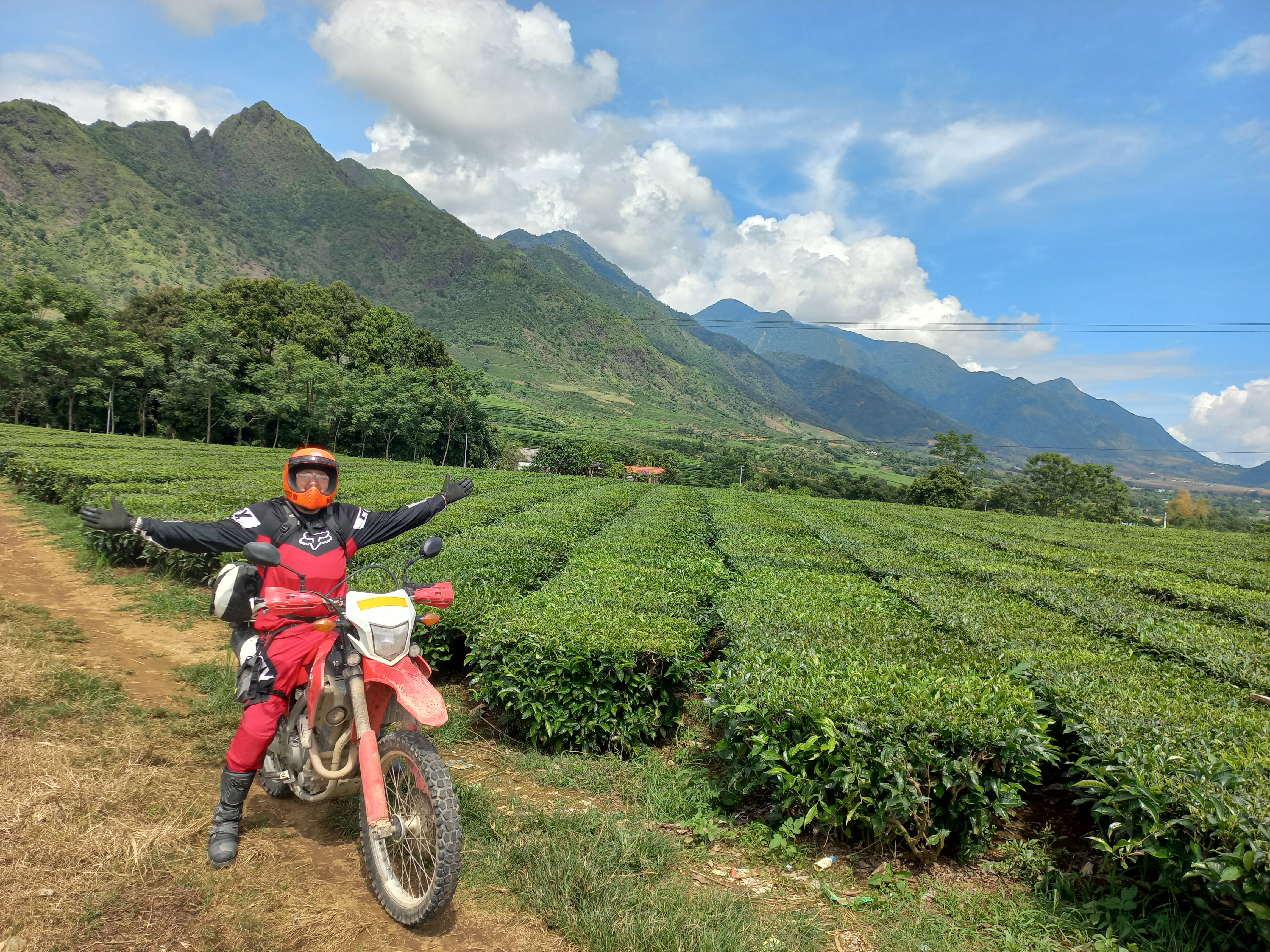 15 Days of Pure Adventure Sri Lanka Motorbike Tour