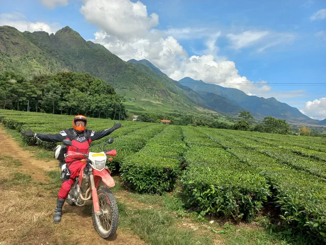 15 Days of Pure Adventure Sri Lanka Motorbike Tour