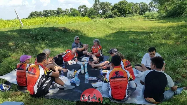 Cycling To Cai Be - Vinh Long - Can Tho - 2 Days 1