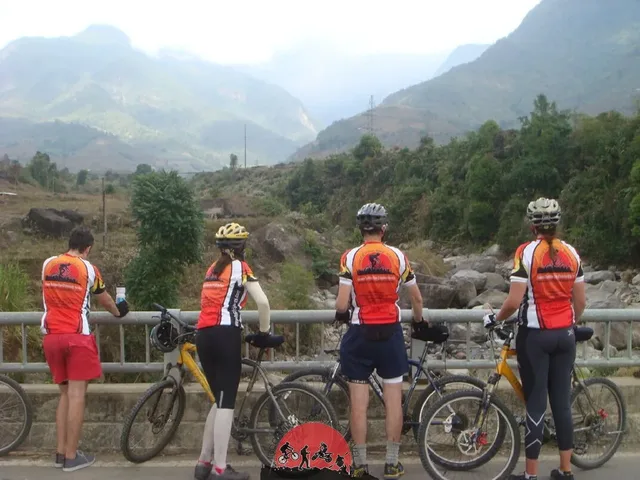 Hanoi Biking To Luang Prabang via Ho Chi Minh Trails – 19 Days 3
