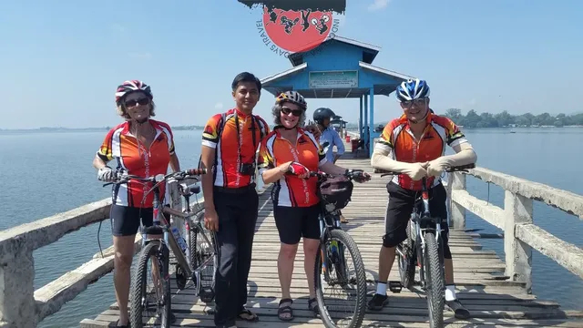 Mekong Cycle Tours - 6 Days 3