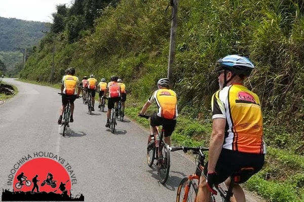 Saigon Cycling To Halong Bay – 13 Days 4