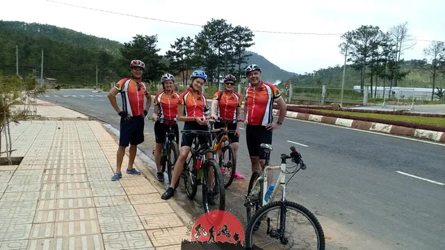 Saigon Easy Cycling To Mekong Delta - 2 Days 3